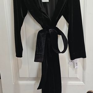 Natori  Natalie Black Velvet Long Sleeve Belted Lounge Robe Size L